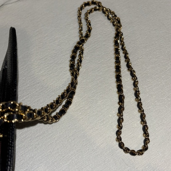 Chanel WOC - Picture 16 of 17